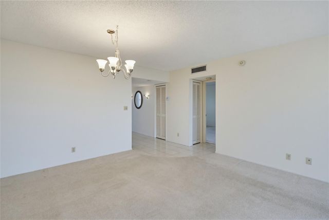 575 Oaks Lane 608, Pompano Beach, FL 33069