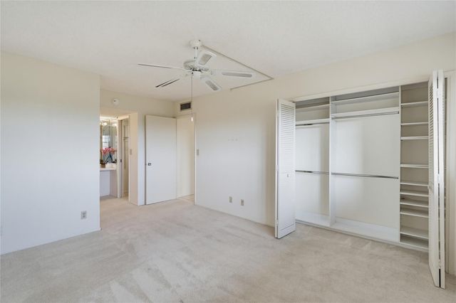 575 Oaks Lane 608, Pompano Beach, FL 33069
