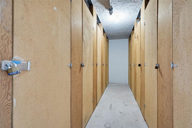 575 Oaks Lane 608, Pompano Beach, FL 33069