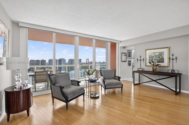 3370 Hidden Bay Drive 2715, Aventura, FL 33180