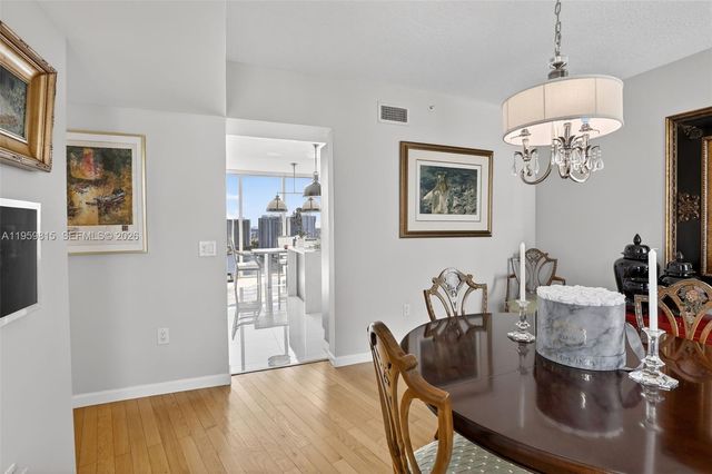 3370 Hidden Bay Drive 2715, Aventura, FL 33180