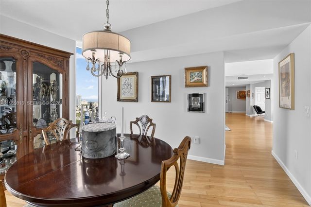 3370 Hidden Bay Drive 2715, Aventura, FL 33180