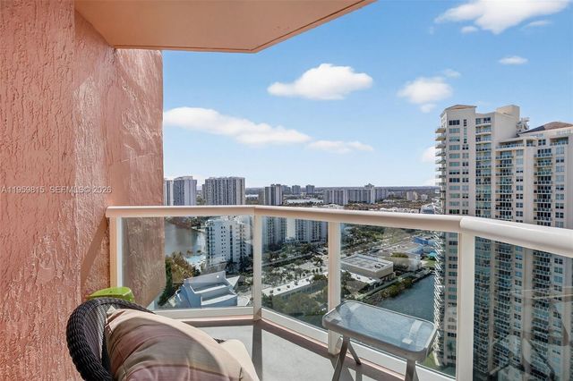 3370 Hidden Bay Drive 2715, Aventura, FL 33180
