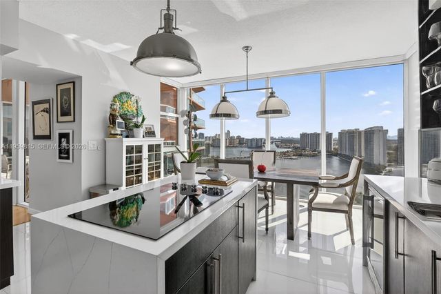 3370 Hidden Bay Drive 2715, Aventura, FL 33180