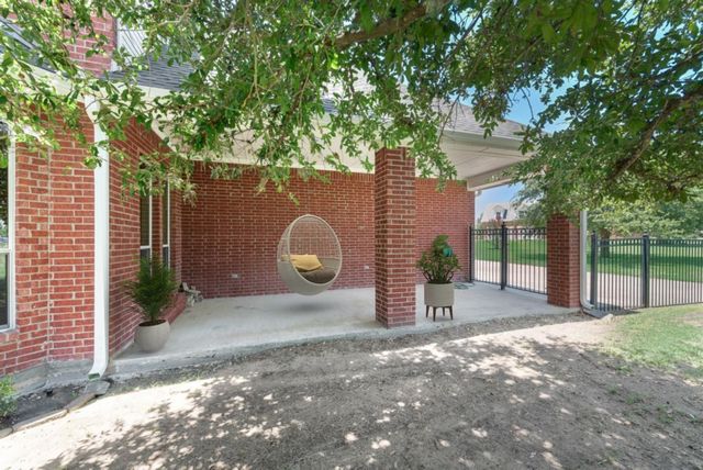 16055 S Skyview Court, Forney, TX 75126