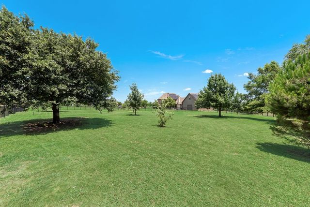 16055 S Skyview Court, Forney, TX 75126