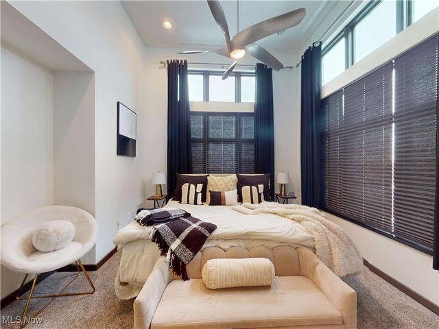 121 N Howard Street, Akron, OH 44308