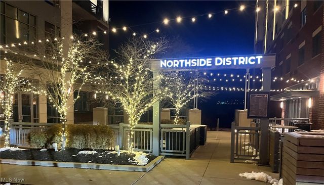 121 N Howard Street, Akron, OH 44308