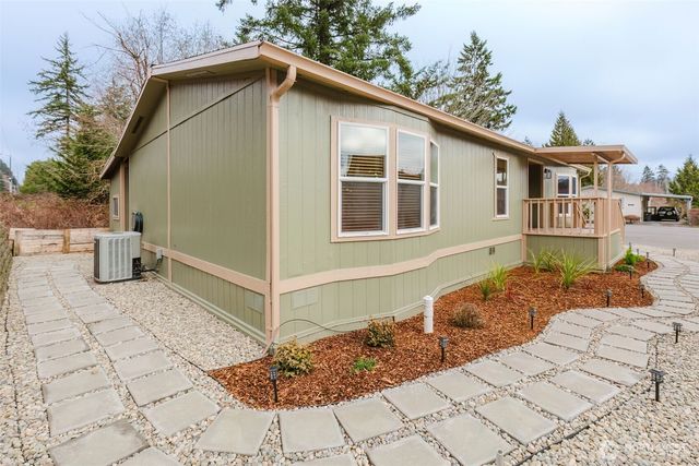 6897 Capricorn Lane NE, Bremerton, WA 98311