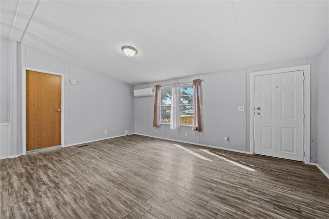 139 Henry, Livingston, TX 77351