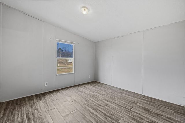 139 Henry, Livingston, TX 77351