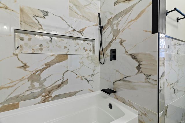 1515 N Wabash Avenue, Marion, IN 46952