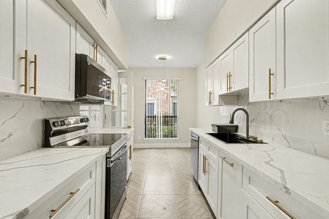 1201 Mcduffie Street 122, Houston, TX 77019