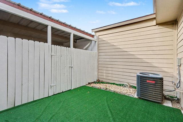 1201 Mcduffie Street 122, Houston, TX 77019