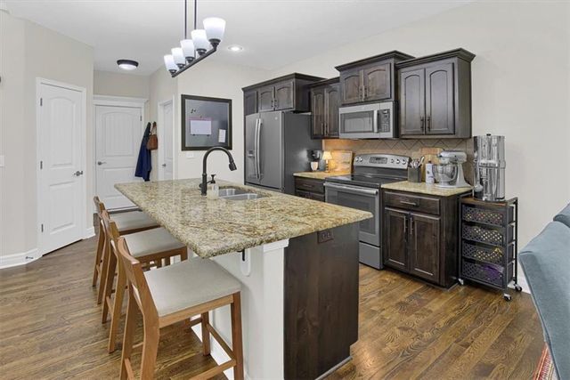 408 Lee Drive, Kearney, MO 64060