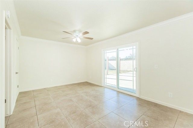 5840 E Illinois Avenue, Fresno, CA 93727