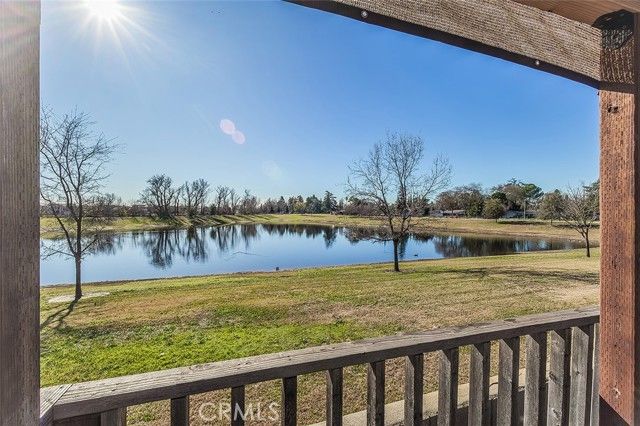 5840 E Illinois Avenue, Fresno, CA 93727