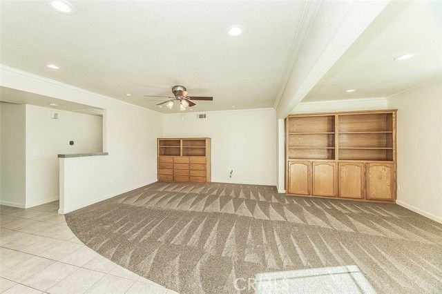 5840 E Illinois Avenue, Fresno, CA 93727