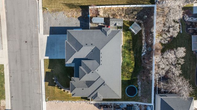 942 E 270 S, Santaquin, UT 84655