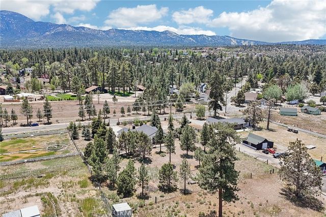 1383 Shay, Big Bear City, CA 92314