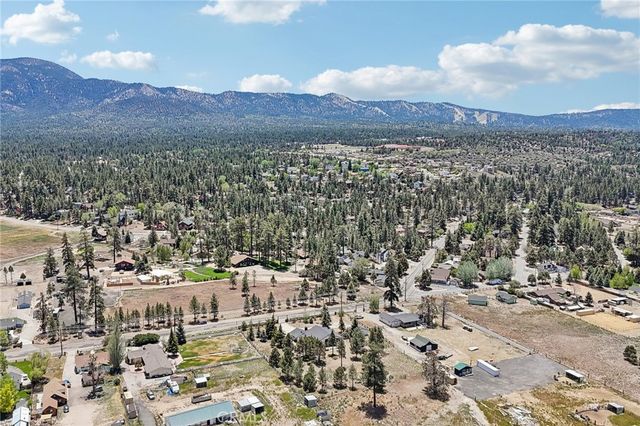 1383 Shay, Big Bear City, CA 92314