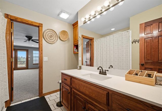 13132 SW 44th Street, Yukon, OK 73099