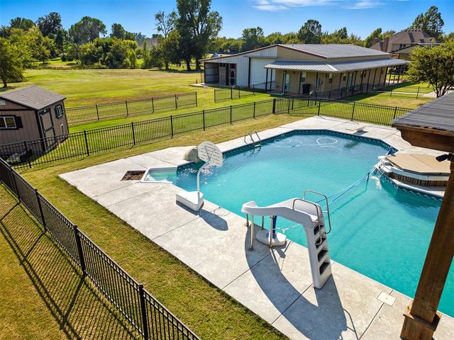 13132 SW 44th Street, Yukon, OK 73099