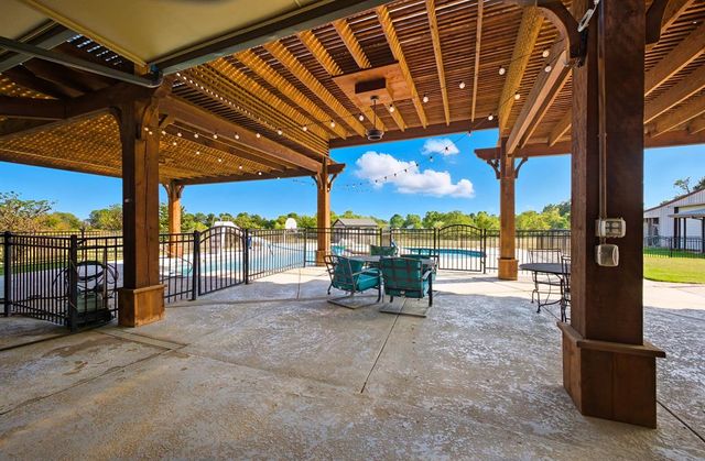 13132 SW 44th Street, Yukon, OK 73099