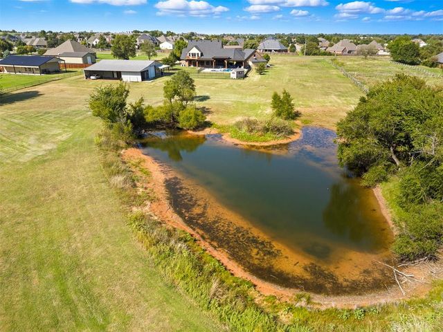 13132 SW 44th Street, Yukon, OK 73099