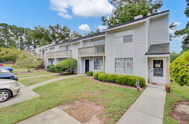 7839 Sandida Court, North Charleston, SC 29418