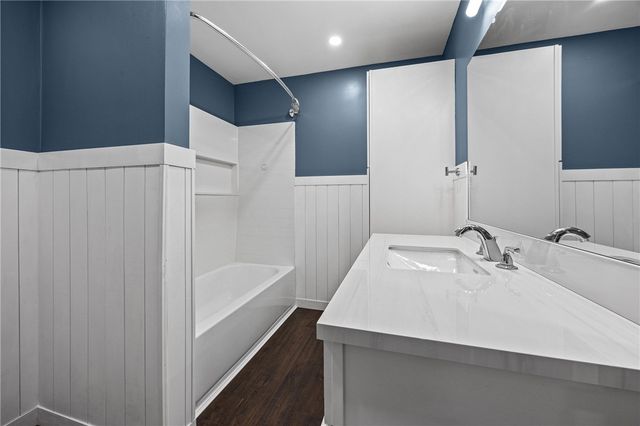 12 West Parkway, Victor, NY 14564