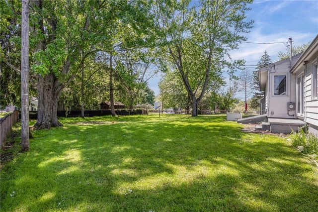 12 West Parkway, Victor, NY 14564
