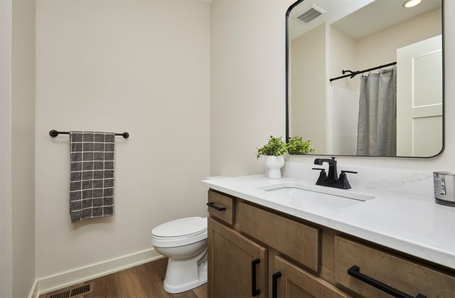 18298 Hidden Knoll, Clive, IA 50325