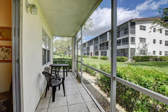 137 Fanshaw D, Boca Raton, FL 33434