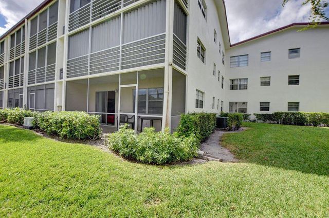 137 Fanshaw D, Boca Raton, FL 33434