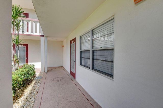 137 Fanshaw D, Boca Raton, FL 33434