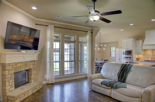 307 W 128th Street S, Jenks, OK 74037