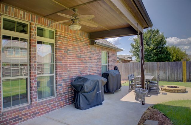 307 W 128th Street S, Jenks, OK 74037