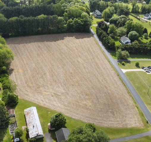 3335 CHARLES ST, Fallston, MD 21047