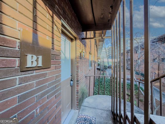20 26th Street NW B-1, Atlanta, GA 30309