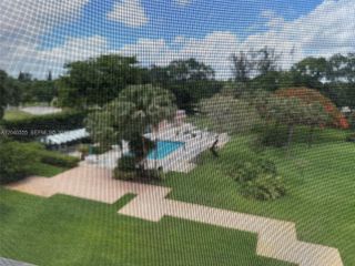 900 Saint Charles Place 407, Pembroke Pines, FL 33026