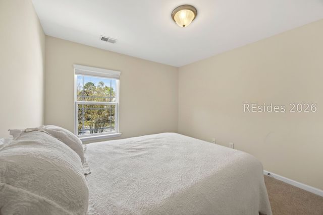 10 Moon Beam Ct, Bluffton, SC 29910