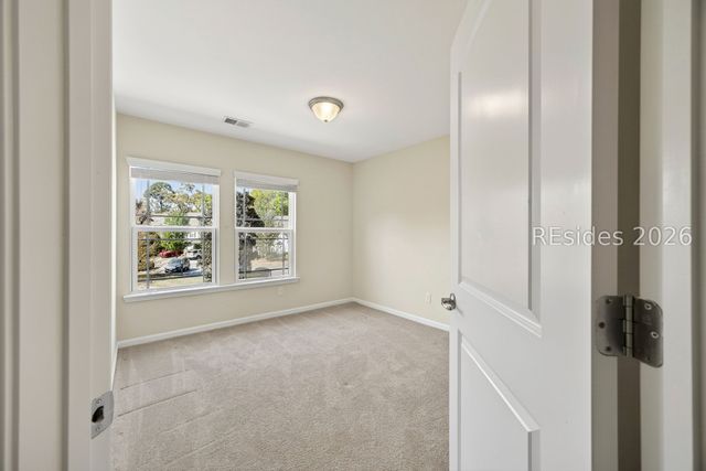 10 Moon Beam Ct, Bluffton, SC 29910