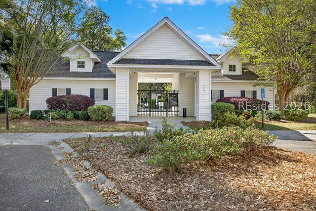 10 Moon Beam Ct, Bluffton, SC 29910