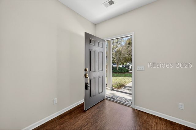 10 Moon Beam Ct, Bluffton, SC 29910