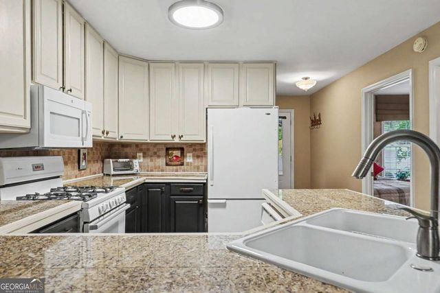 103 Birdie Lane Apt 3-B 3-B, Blairsville, GA 30512