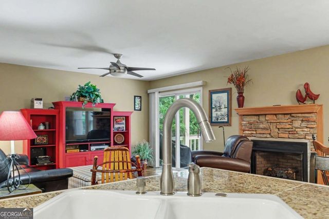 103 Birdie Lane Apt 3-B 3-B, Blairsville, GA 30512