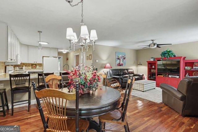 103 Birdie Lane Apt 3-B 3-B, Blairsville, GA 30512