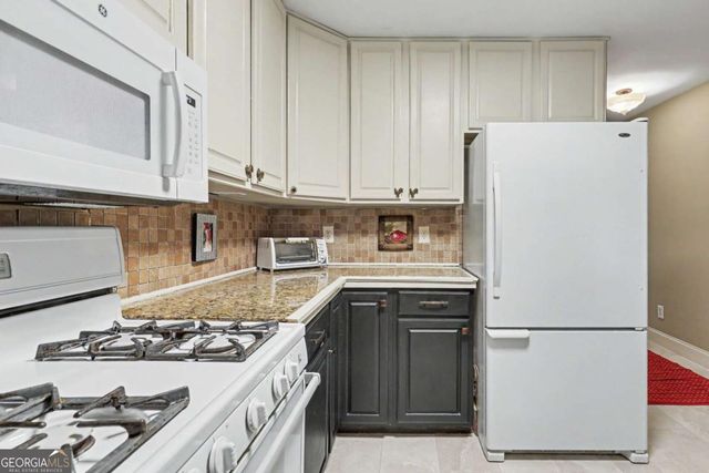103 Birdie Lane Apt 3-B 3-B, Blairsville, GA 30512