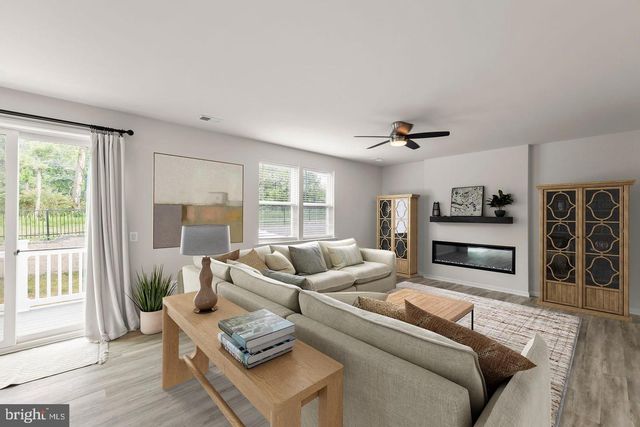 139 POE DR, Winchester, VA 22602